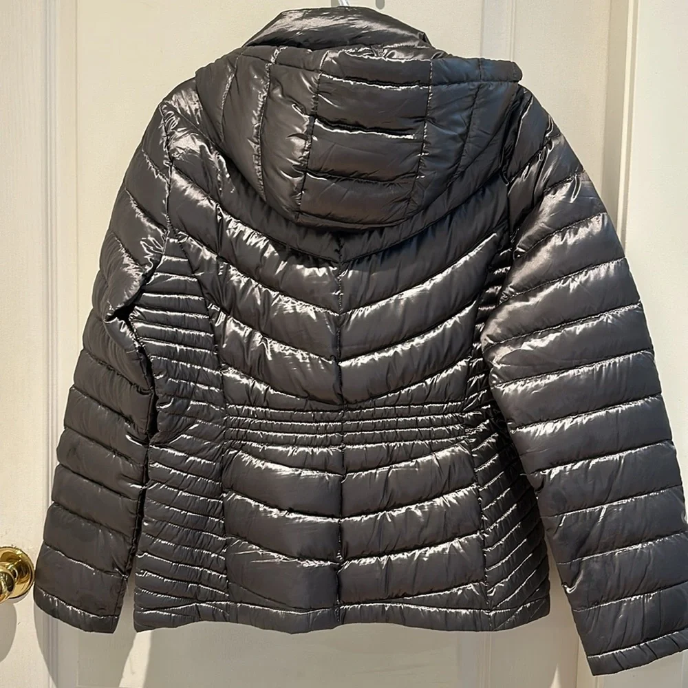Calvin klein  down jacket - Picture 7 of 11